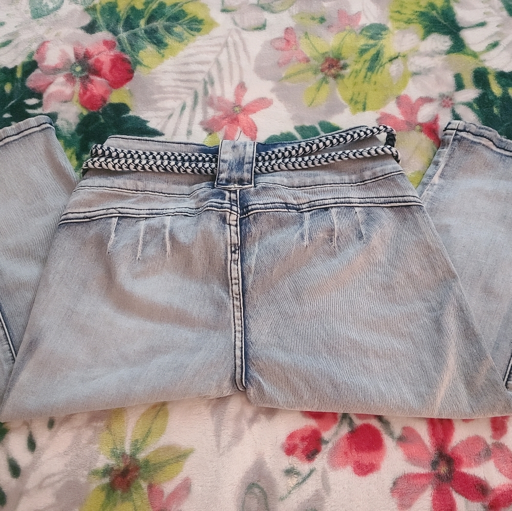 Capris-Bamboo - Picture 2 of 5